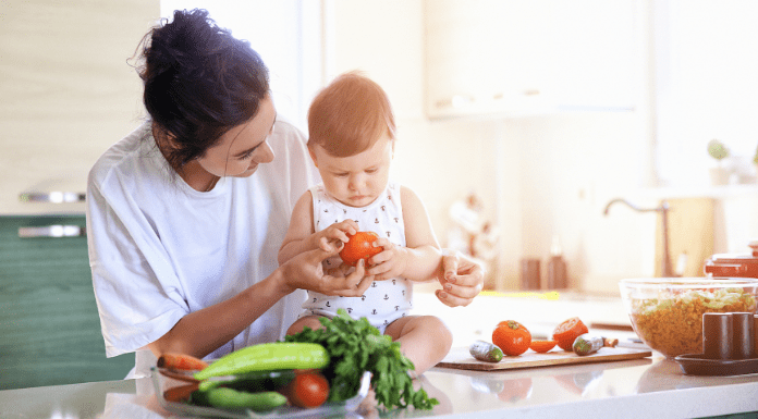 ให้ลูกมีส่วนร่วมในการทำอาหาร