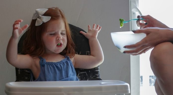 ลูกเข้า3ขวบเริ่มดื้อมาก ไม่ฟังเหตุผล