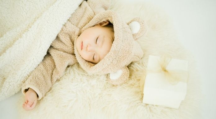 ลูกหลับสนิทตอนกลางคืน