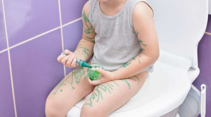 พ่อแม่ควรสังเกตการขับถ่ายของลูก