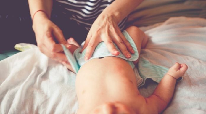 ทารกแรกเกิดควรเปลี่ยนผ้าอ้อมทุก2-3ชั่วโมง